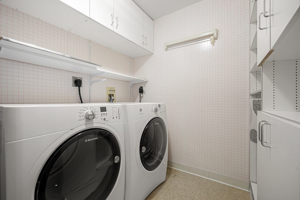 220 Boylston Street # 8018