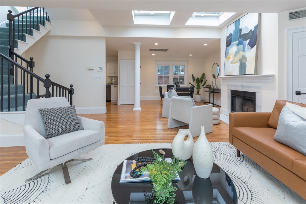 58 Gray St # 3