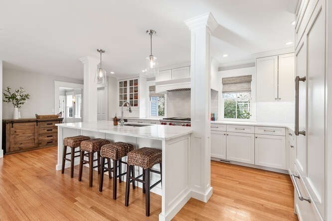 6 Hayes Avenue