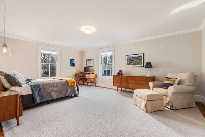 6 Hayes Avenue