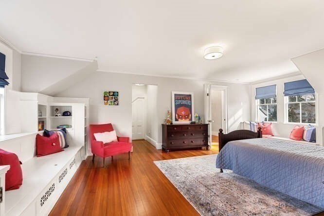 6 Hayes Avenue