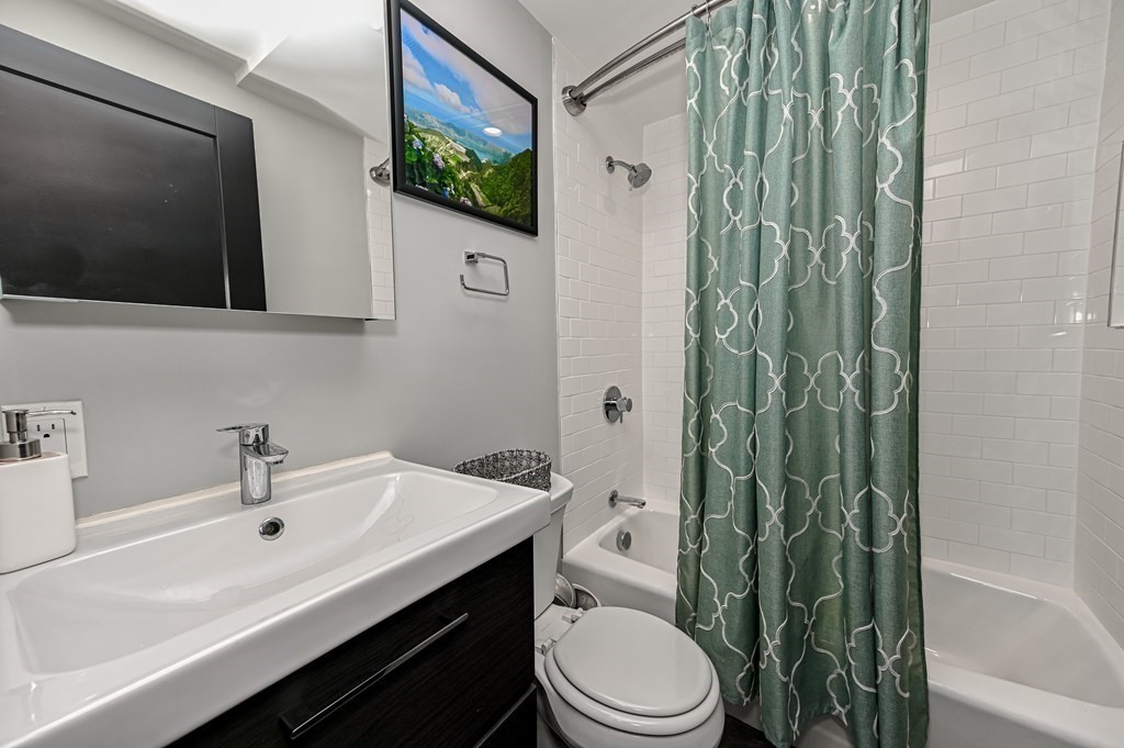 85 Everett St # 2