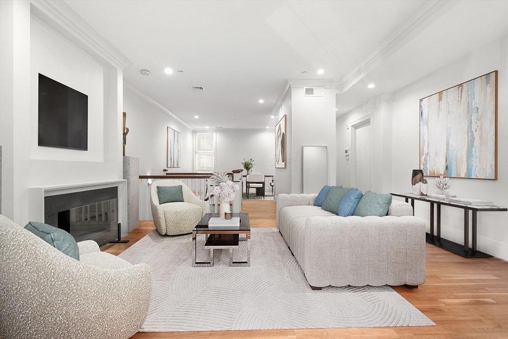 67 St Botolph St # 1