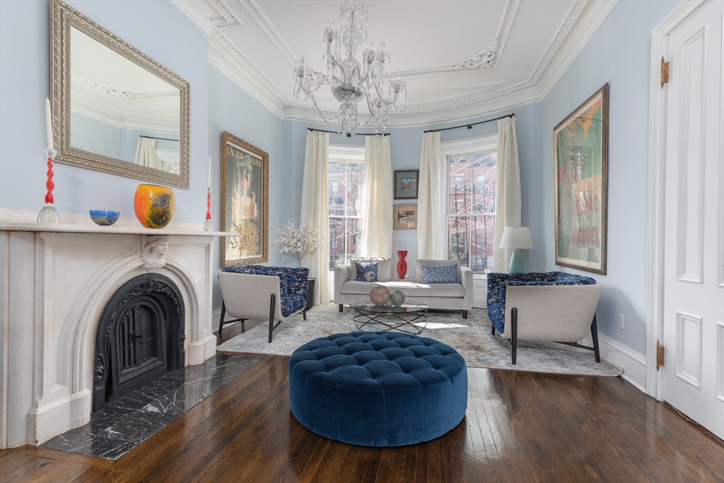476 Massachusetts Ave # 2