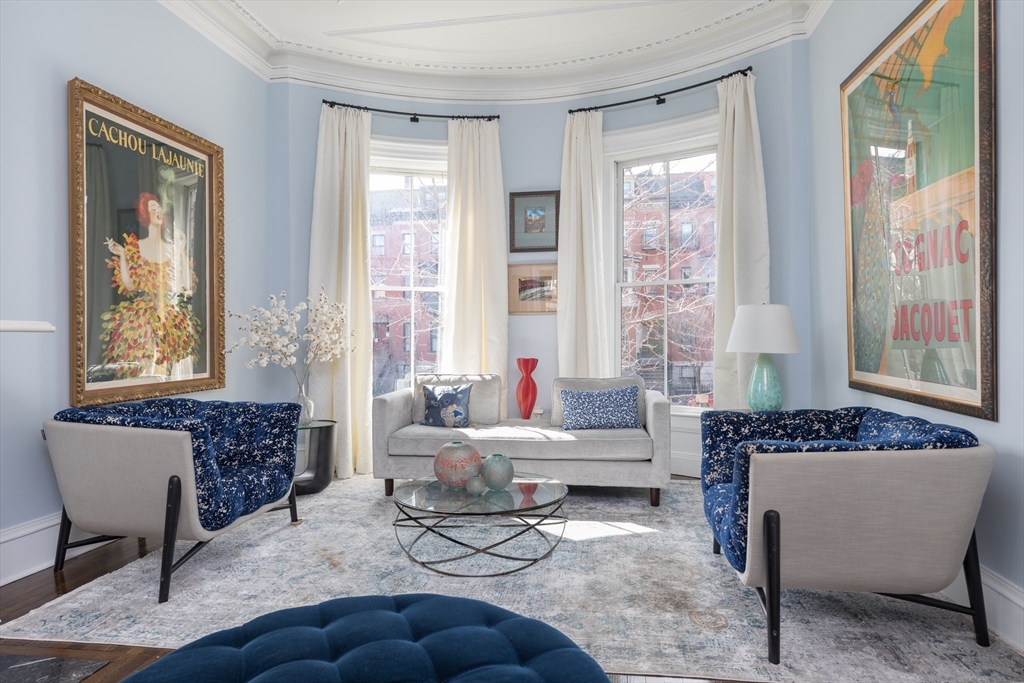 476 Massachusetts Ave # 2