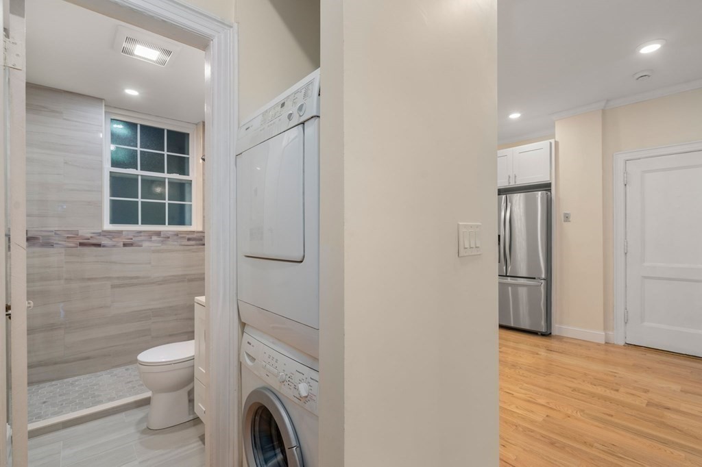 205 Mt Auburn St # 1A
