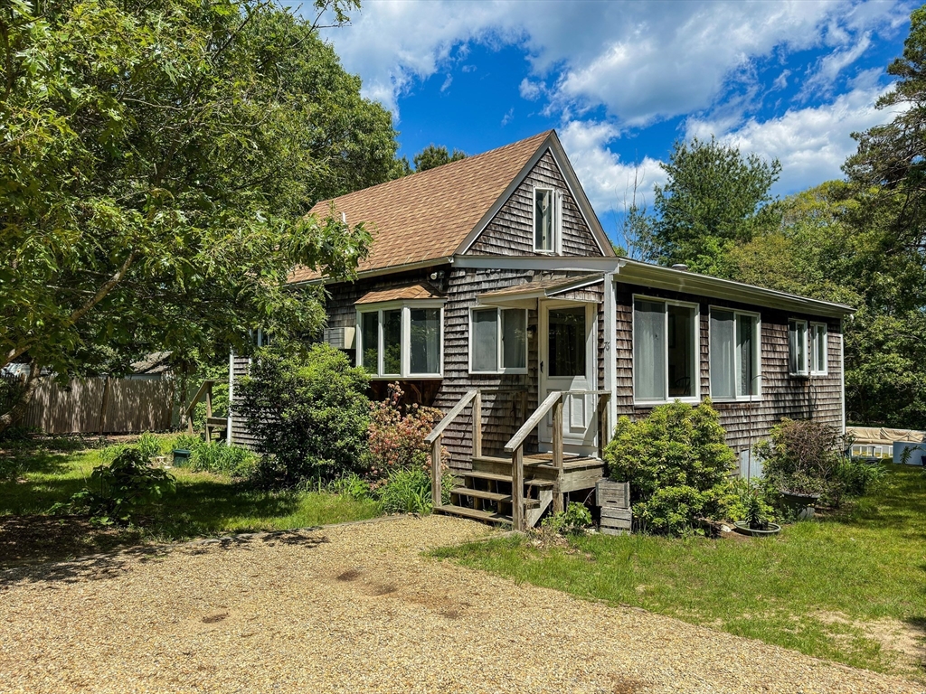 76 Eastville Ave