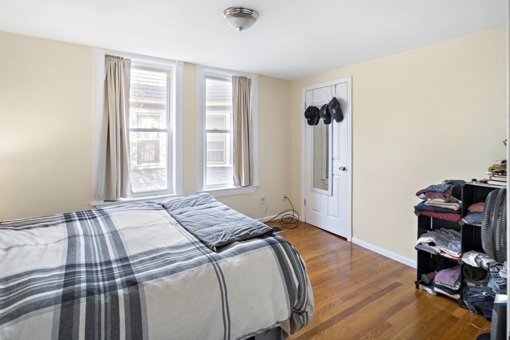 176 Hyde Park Ave # 1