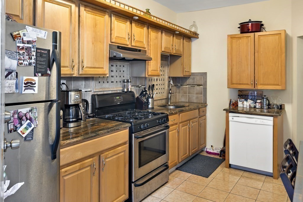 176 Hyde Park Ave # 1