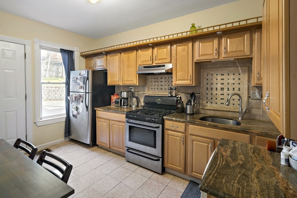 176 Hyde Park Ave # 1
