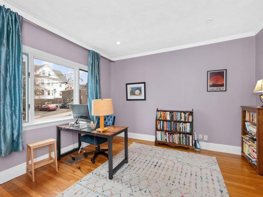 10 Edith Ave # 1