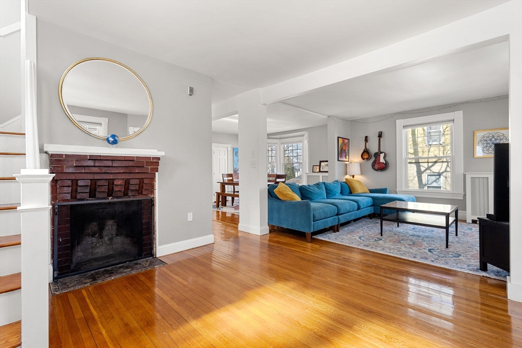 17 Whitney Avenue
