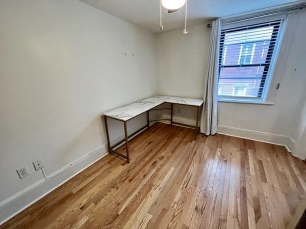 199 Salem St # 3