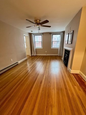 199 Salem St # 3