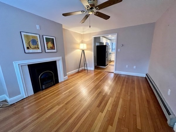 199 Salem St # 3