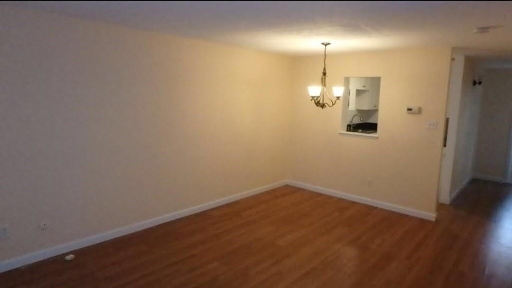 32 Village Hill Ln # 32