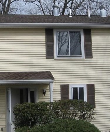 32 Village Hill Ln # 32