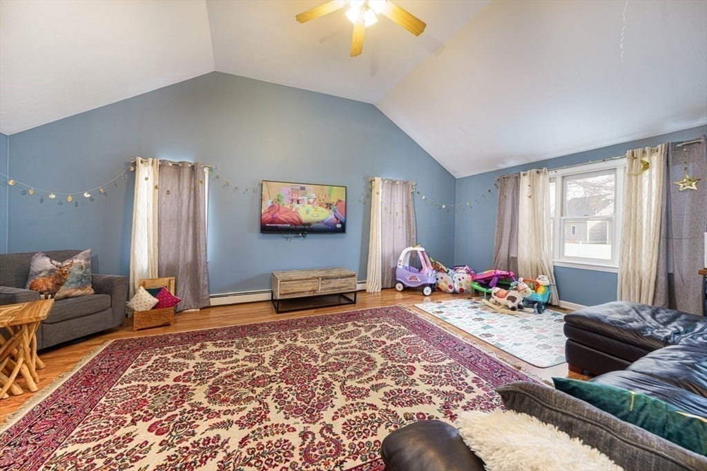 143 Beaver St