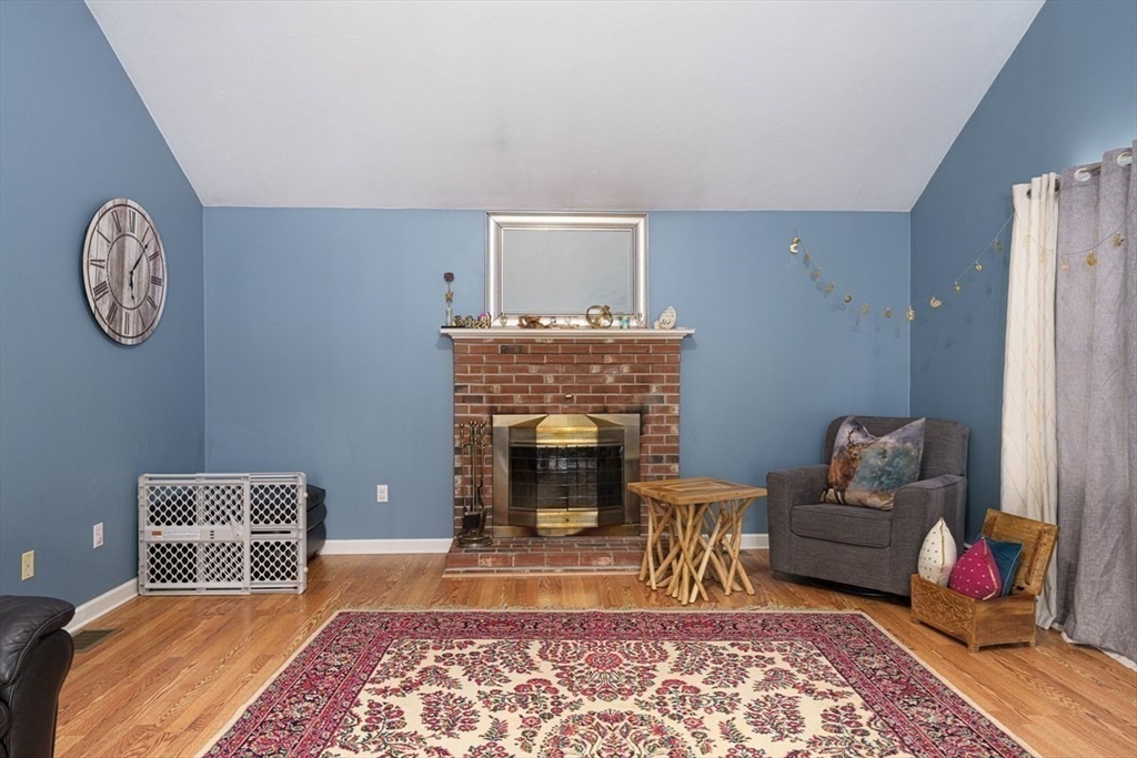 143 Beaver St