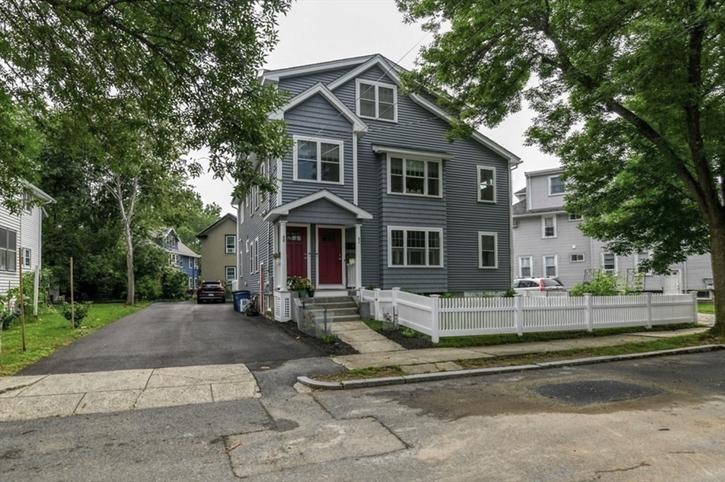62 Maynard St # 1