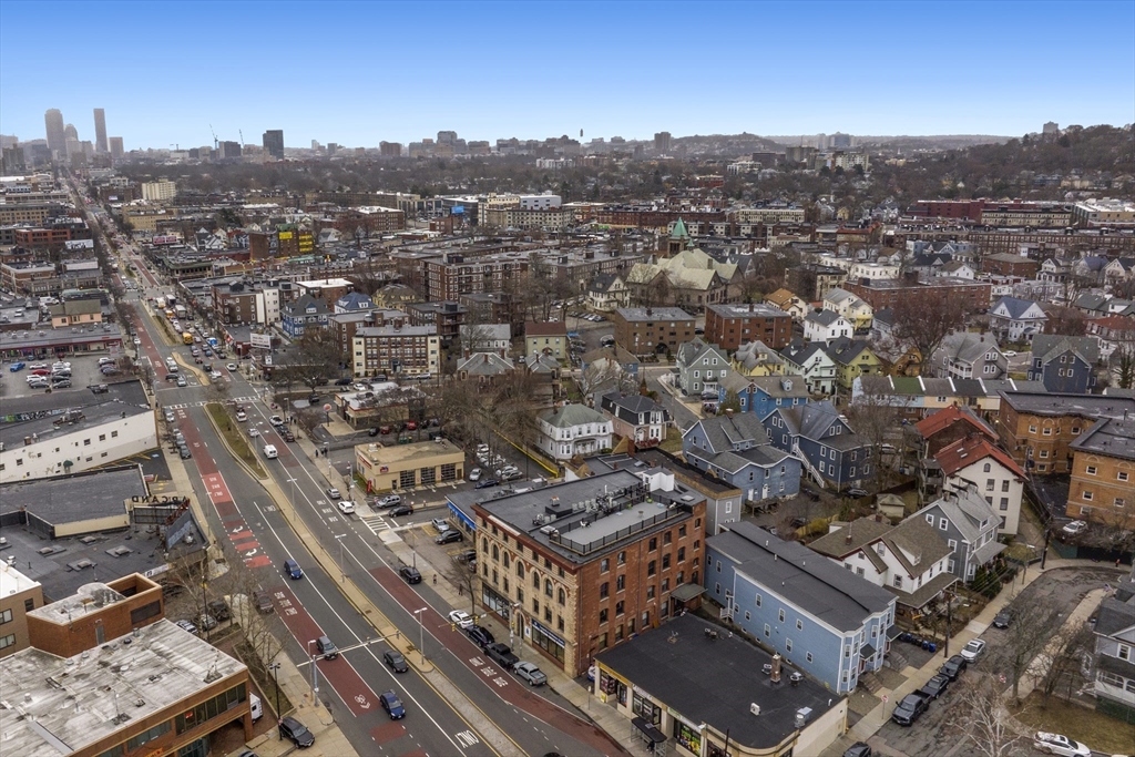 244 Brighton Ave # 304