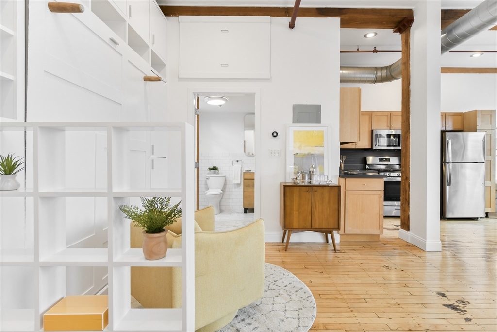 244 Brighton Ave # 304