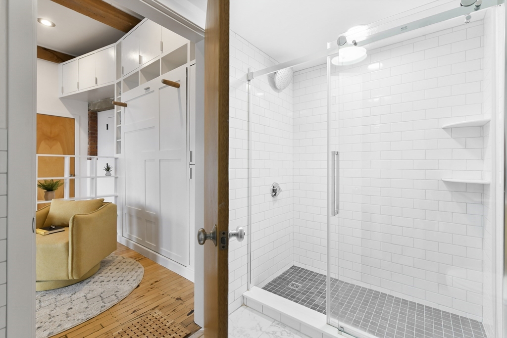244 Brighton Ave # 304
