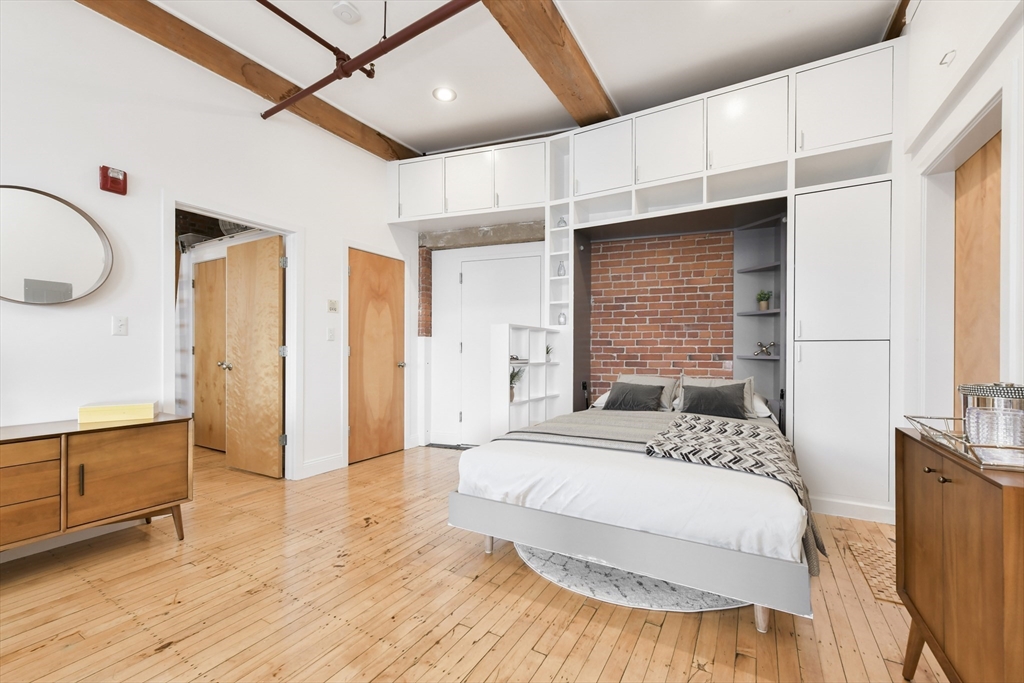 244 Brighton Ave # 304