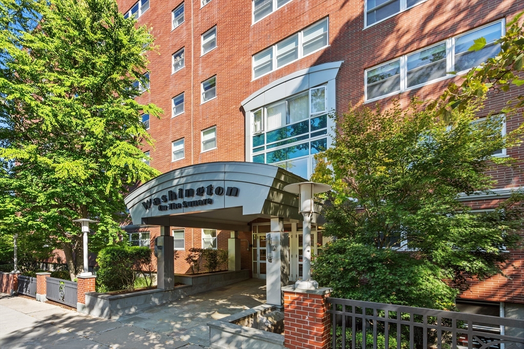 1600 Beacon # 212