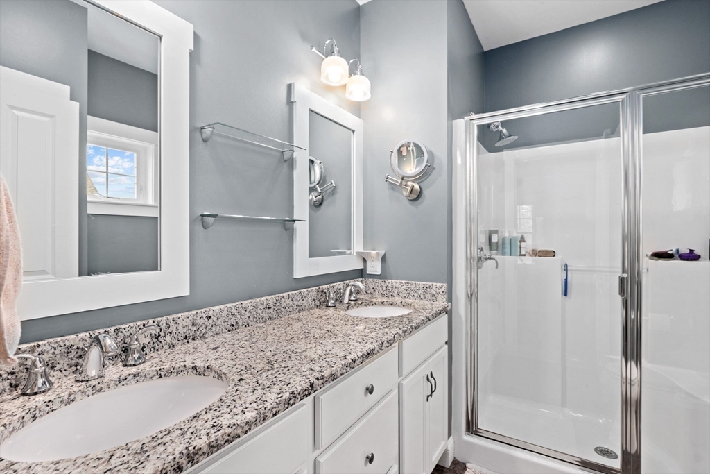 36 Inkberry Ln