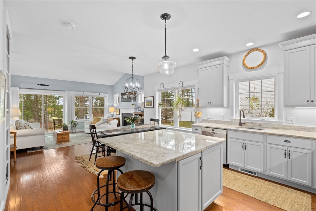 36 Inkberry Ln