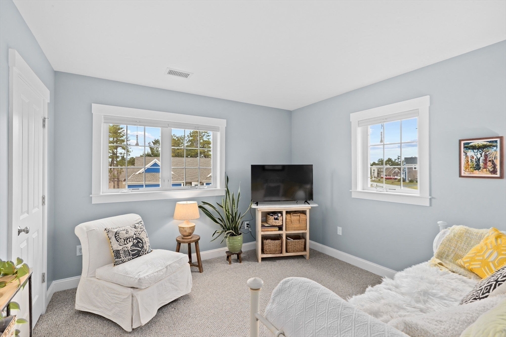 36 Inkberry Ln