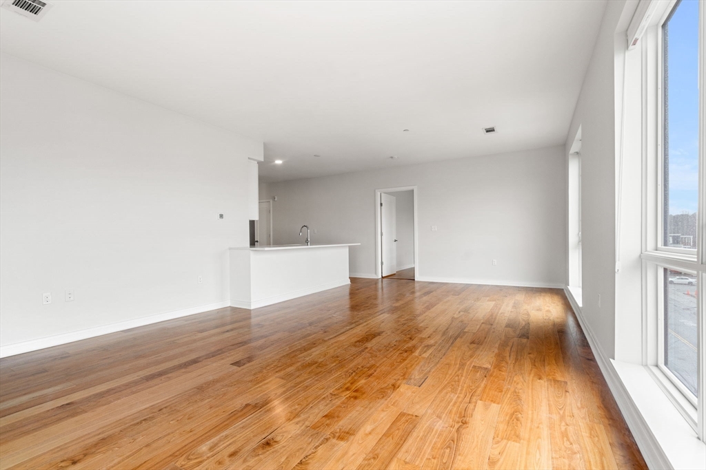 3531 Washington Street # 327