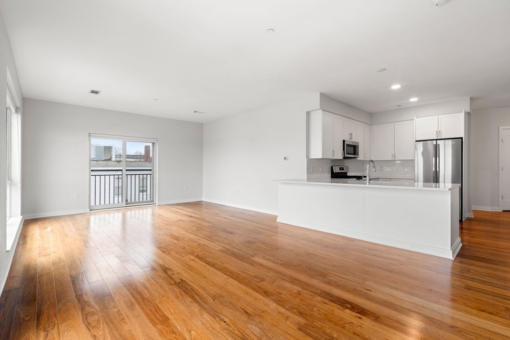3531 Washington Street # 327