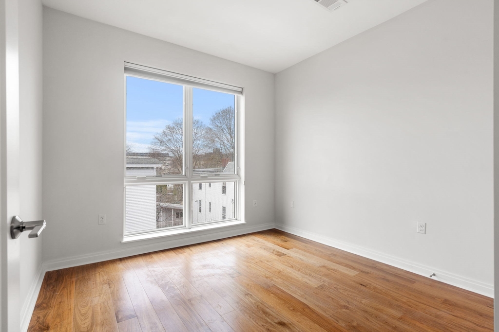 3531 Washington Street # 327