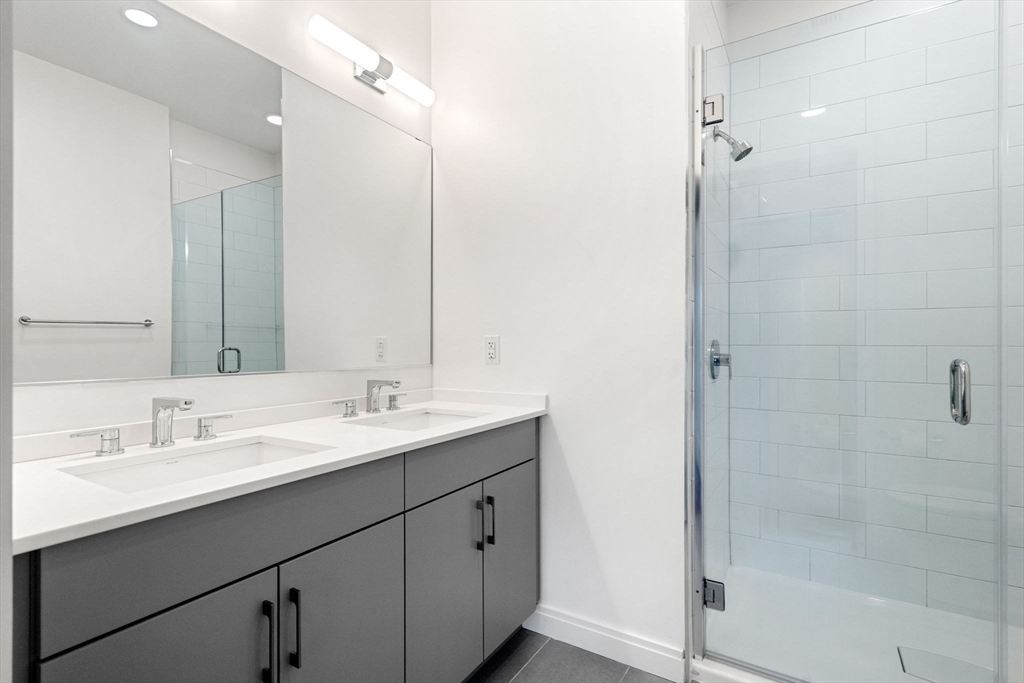 3531 Washington Street # 327
