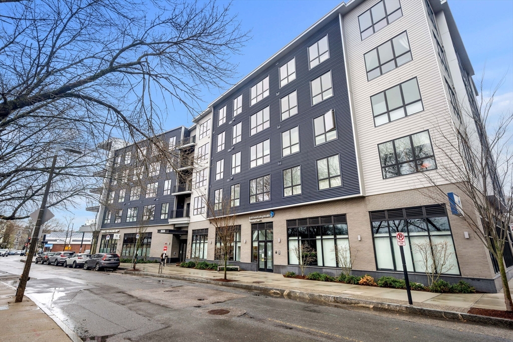 3531 Washington Street # 327