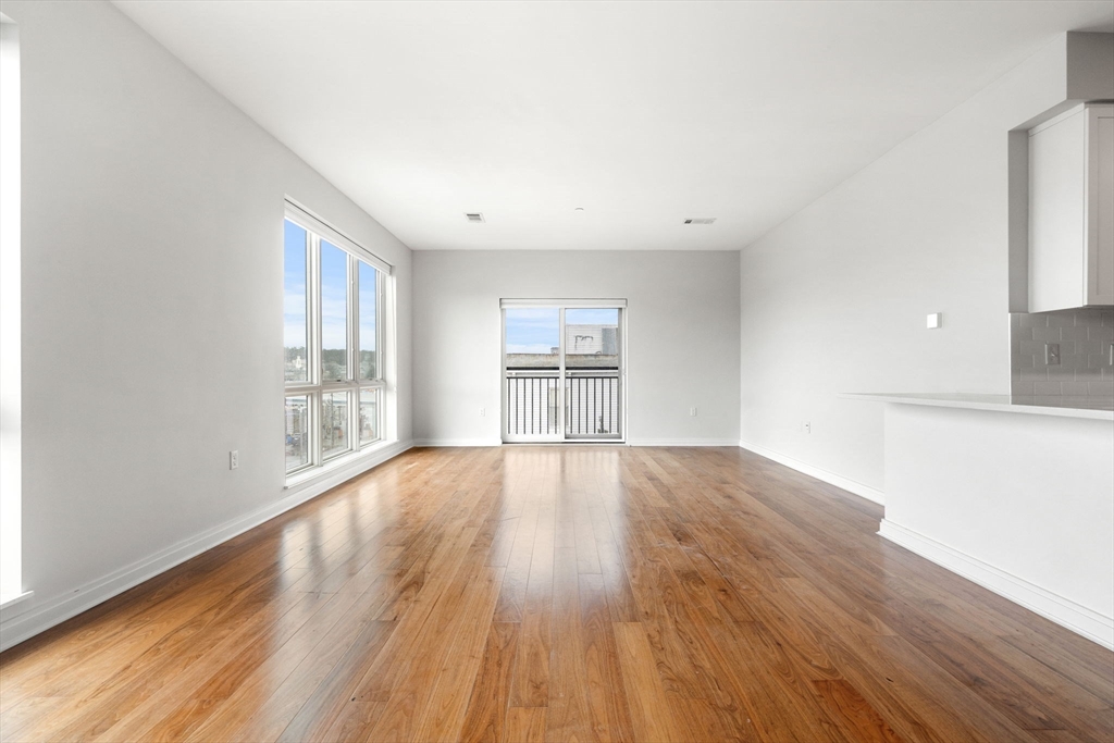 3531 Washington Street # 327