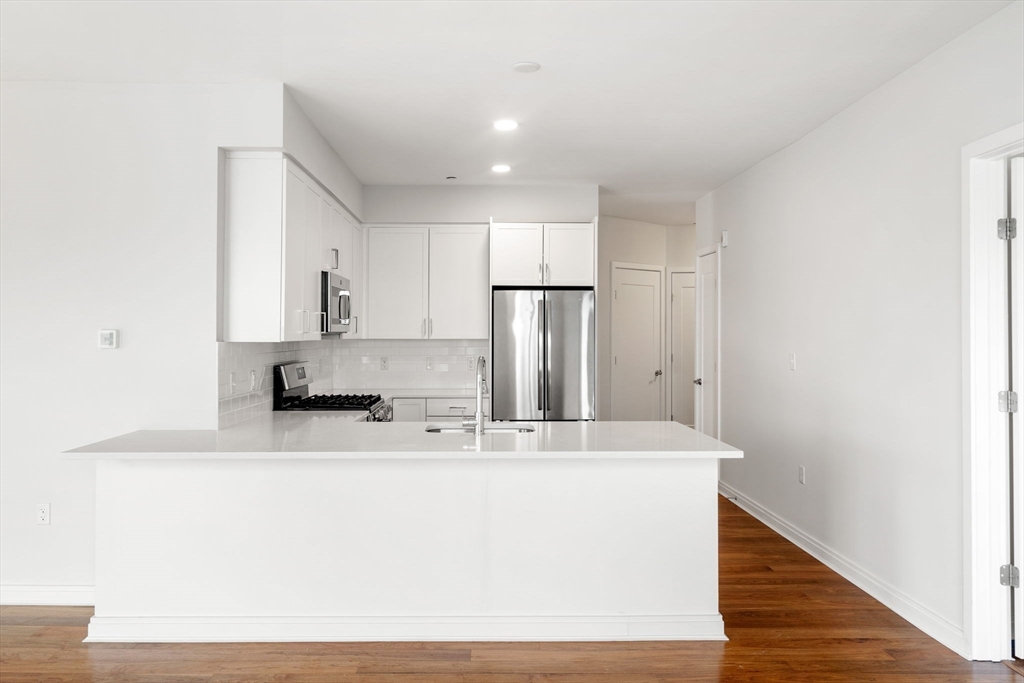 3531 Washington Street # 327