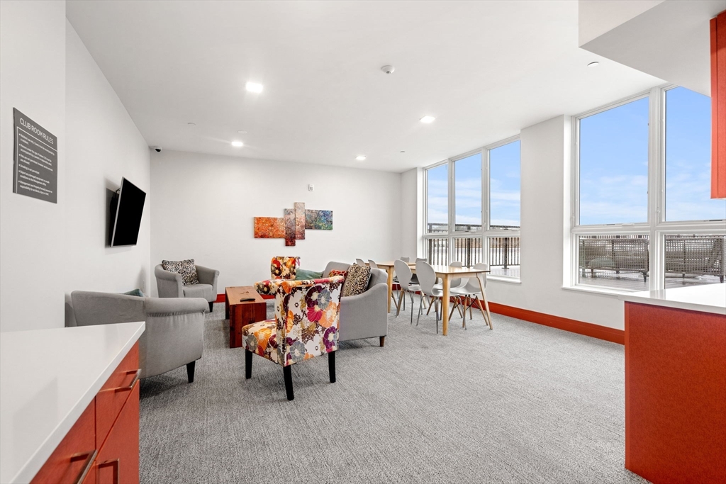 3531 Washington Street # 327