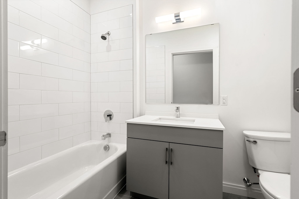 3531 Washington Street # 327