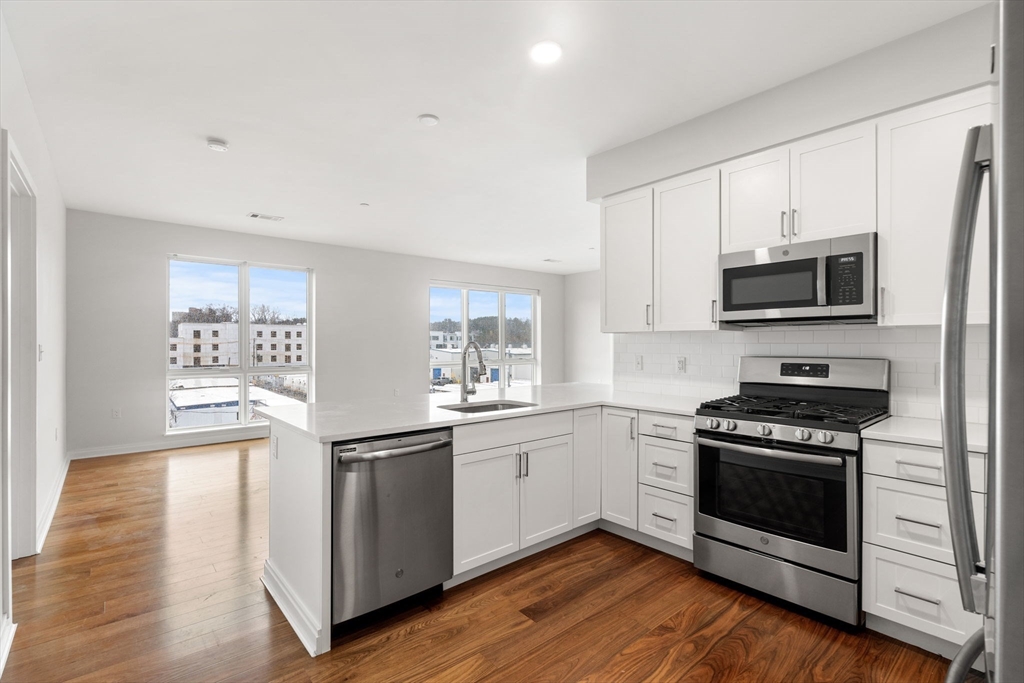 3531 Washington Street # 327