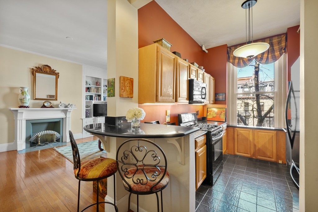 234 Marlborough # 4