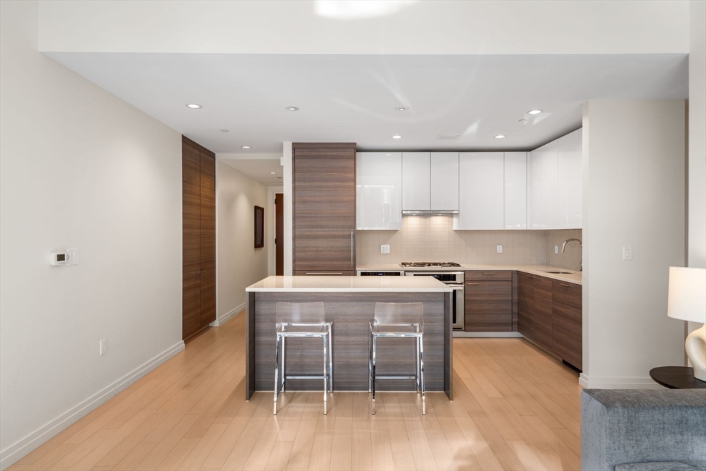 1 Franklin Street # 1001