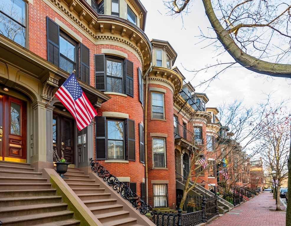 100 Appleton Street # 2