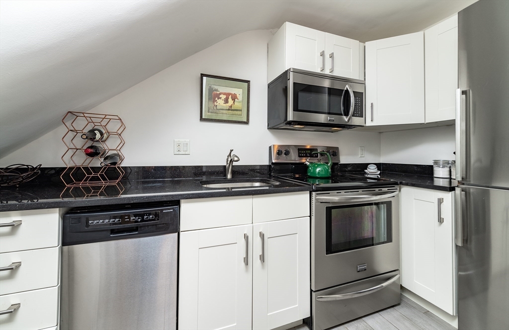 100 Appleton Street # 2