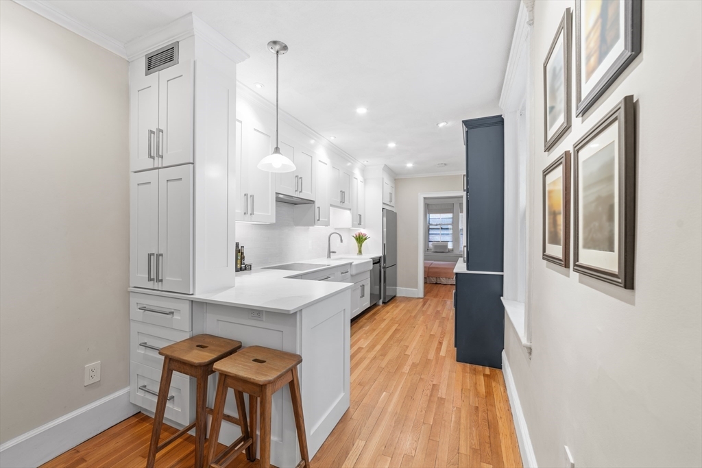 36 Myrtle Street # 5