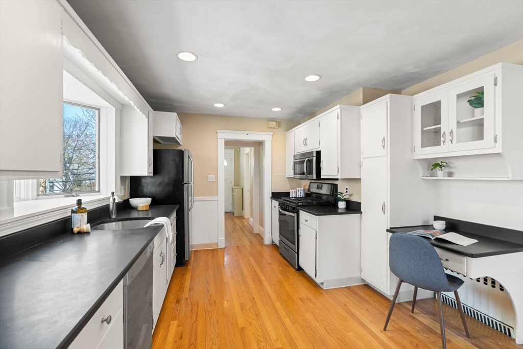 156 Russett Rd