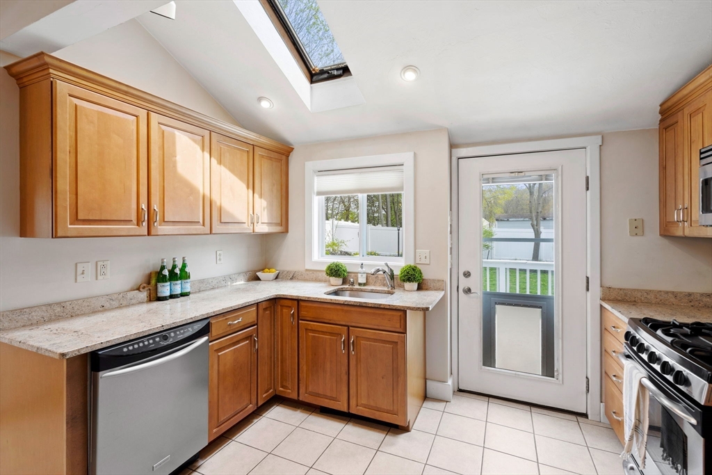12 Oconnell Avenue # 12
