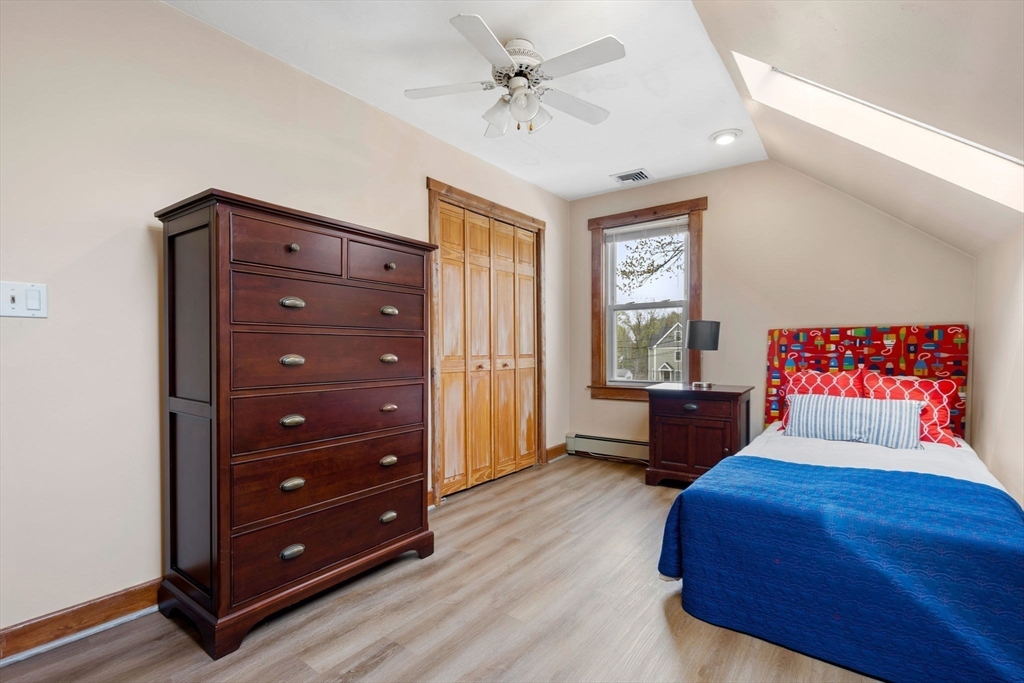 12 Oconnell Avenue # 12